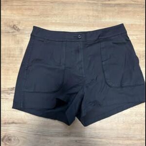 Lululemon this instant black woman shorts